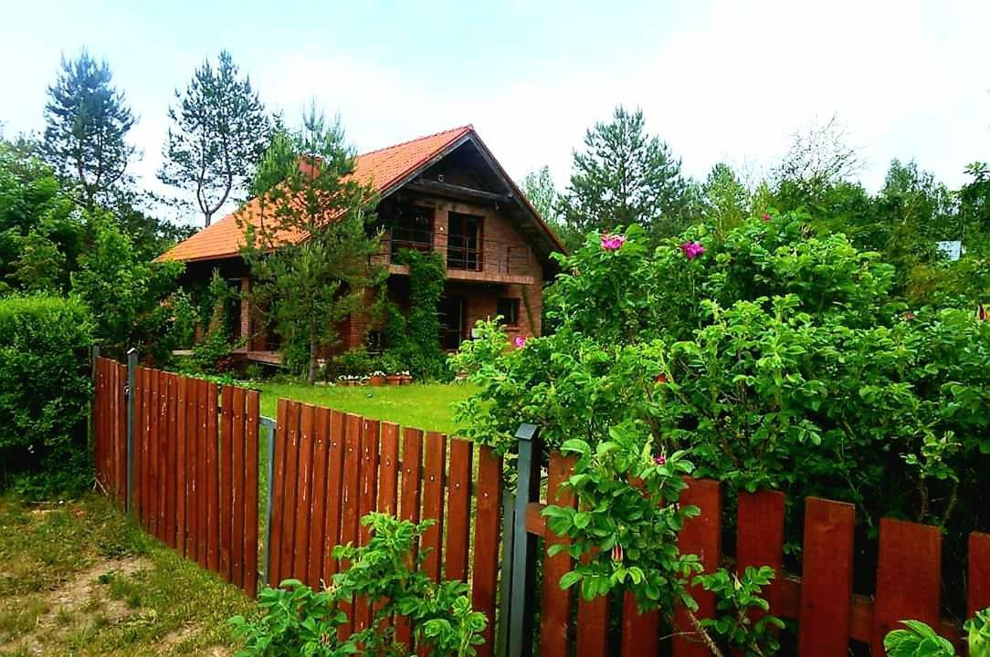 Dom Pod Glogami Villa Szczytno  Kültér fotó